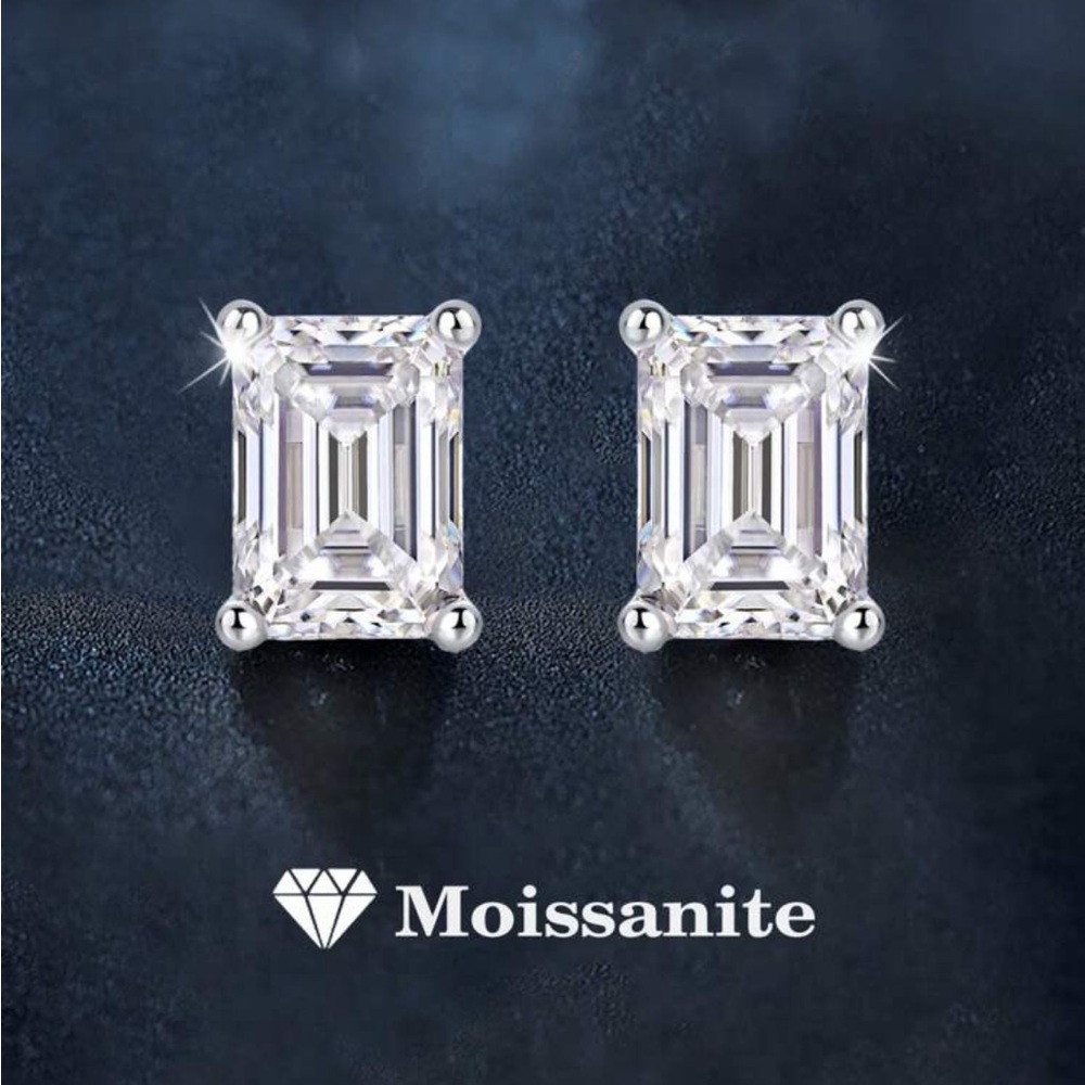 925 Silver Emerald Cut Moissanite Stud Earrings - 2 Carat